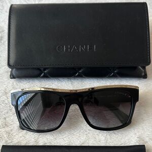 CHANEL Black Sunglasses with Gold Logo Trim